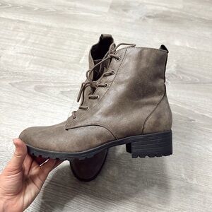 •SUN & STONE• BOOTS